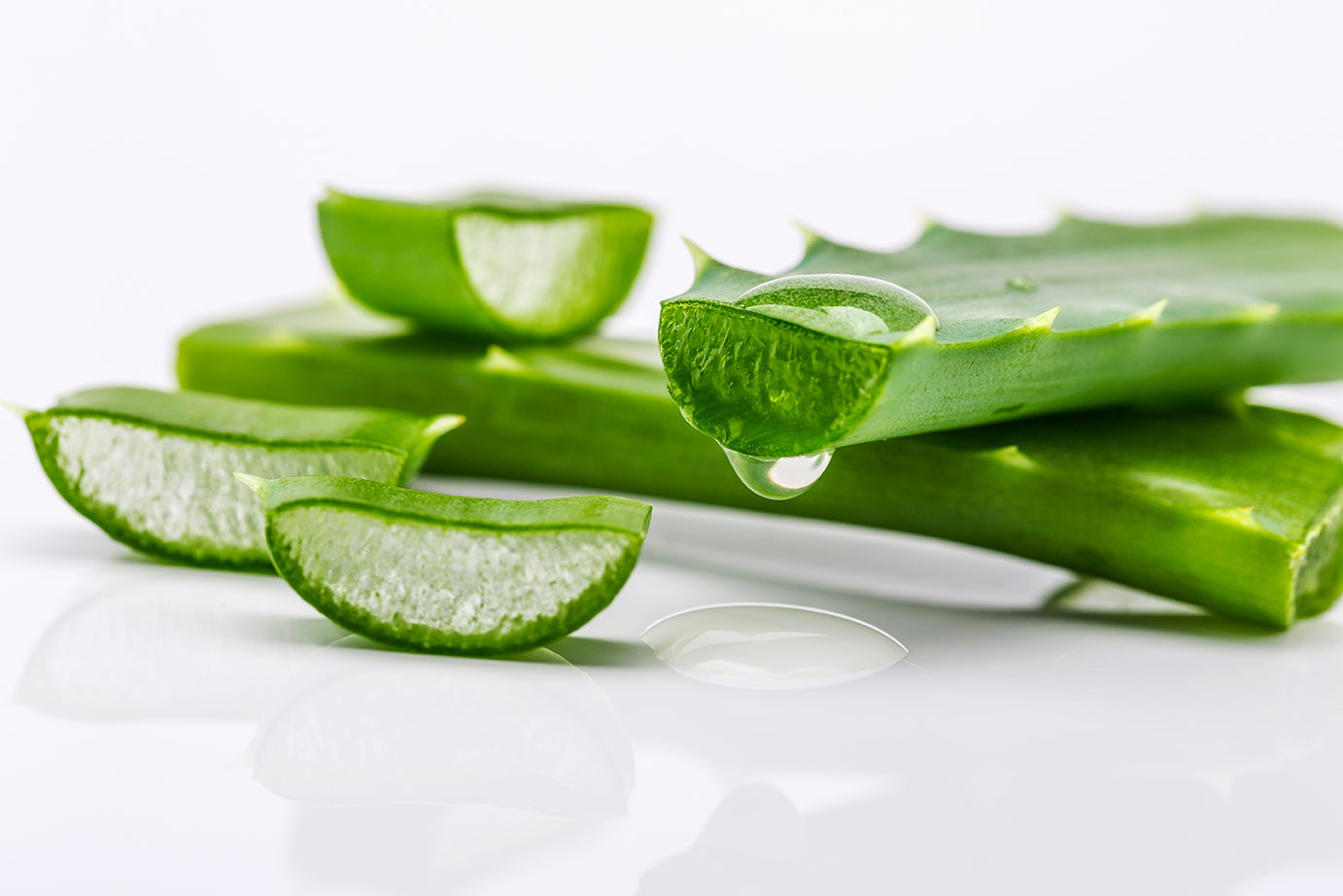 GEL DÉSINFECTANT POUR LES MAINS | BiOSS Formule Avancée 500ml - Vitamine E et huile de citron naturelle